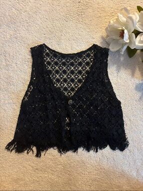 Vintage Cropped Crochet Fringe Vest